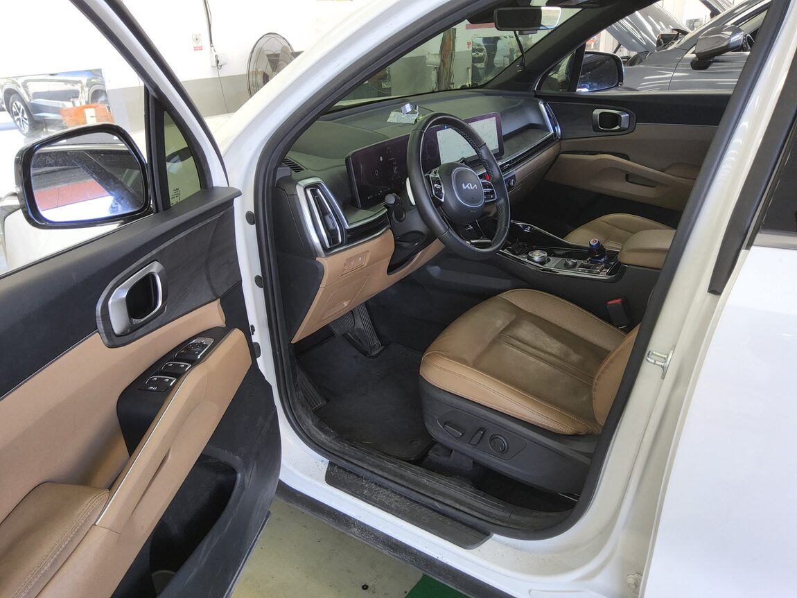 KIA THE NEW SORENTO HYBRID (MQ4) 1.6 HEV 2WD PRESTIGE 2025 - zdjęcie 10