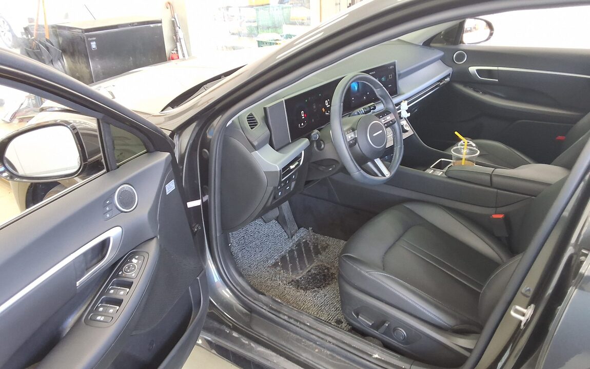 HYUNDAI SONATA THE EDGE GASOLINE 2.0 PREMIUM 2024 - zdjęcie 10