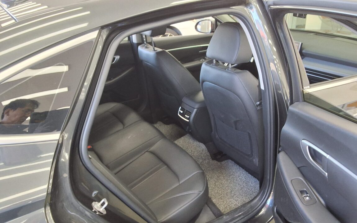 HYUNDAI SONATA THE EDGE GASOLINE 2.0 PREMIUM 2024 - zdjęcie 13