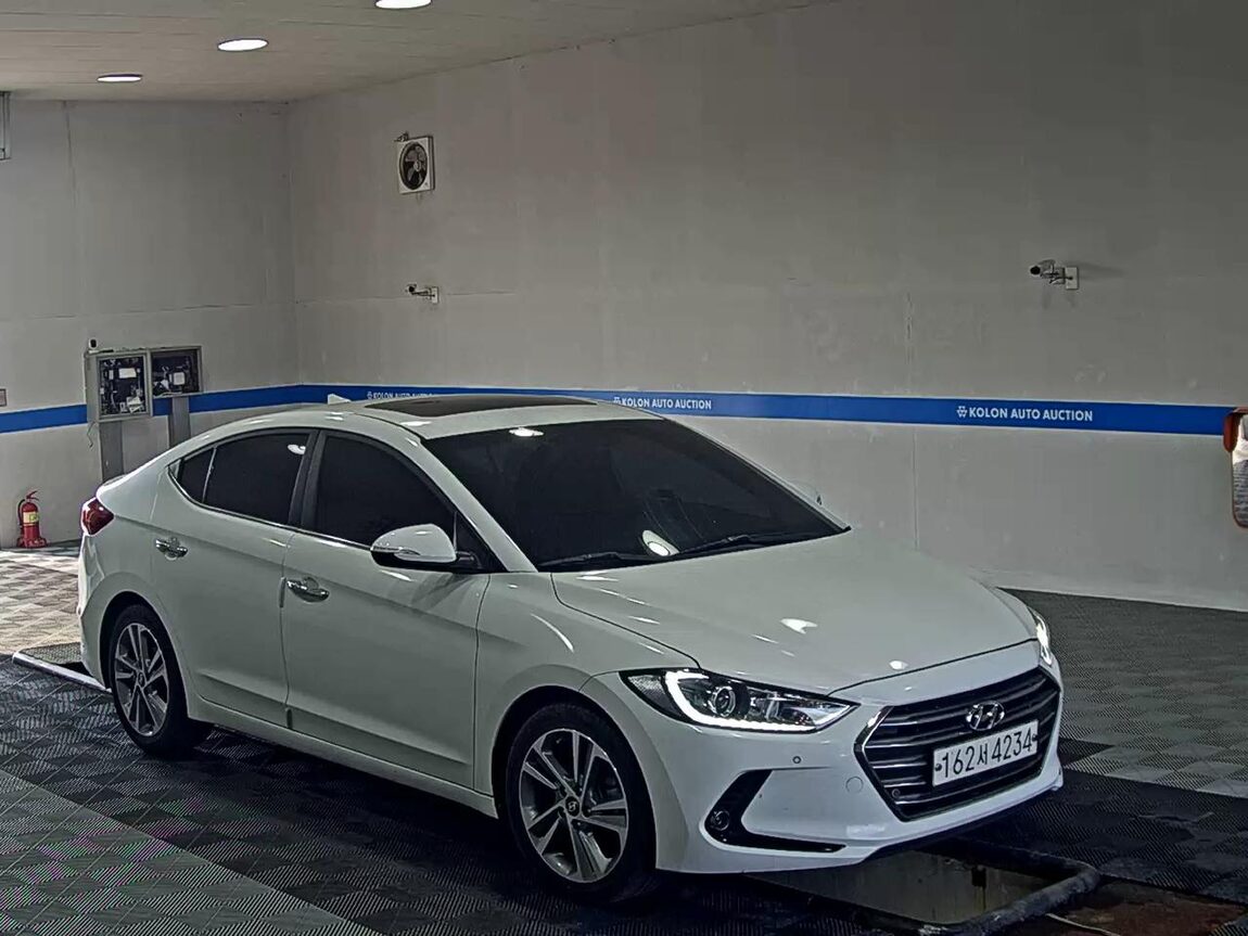 HYUNDAI AVANTE AD 1.6 GDi PREMIUM 2017 - zdjęcie 3