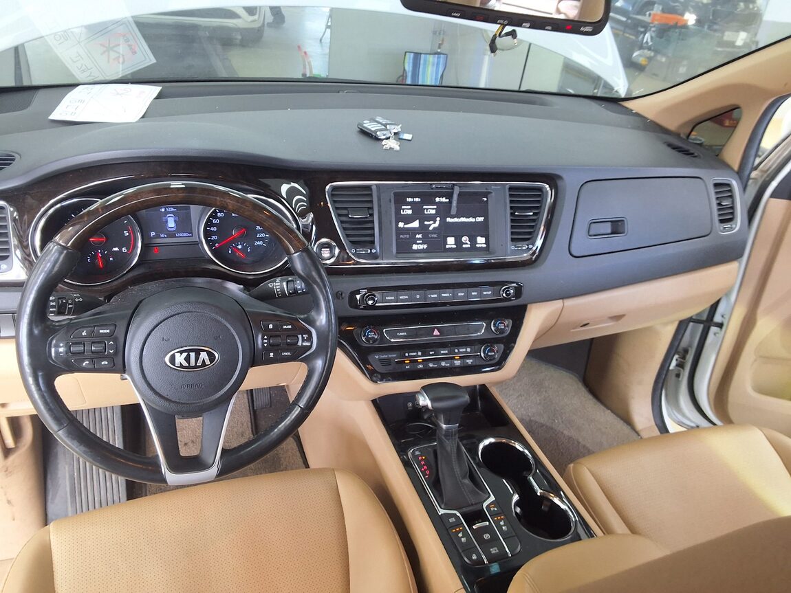 KIA THE NEW CARNIVAL 9-SEATER DIESEL PRESTIGE 2020 - zdjęcie 11