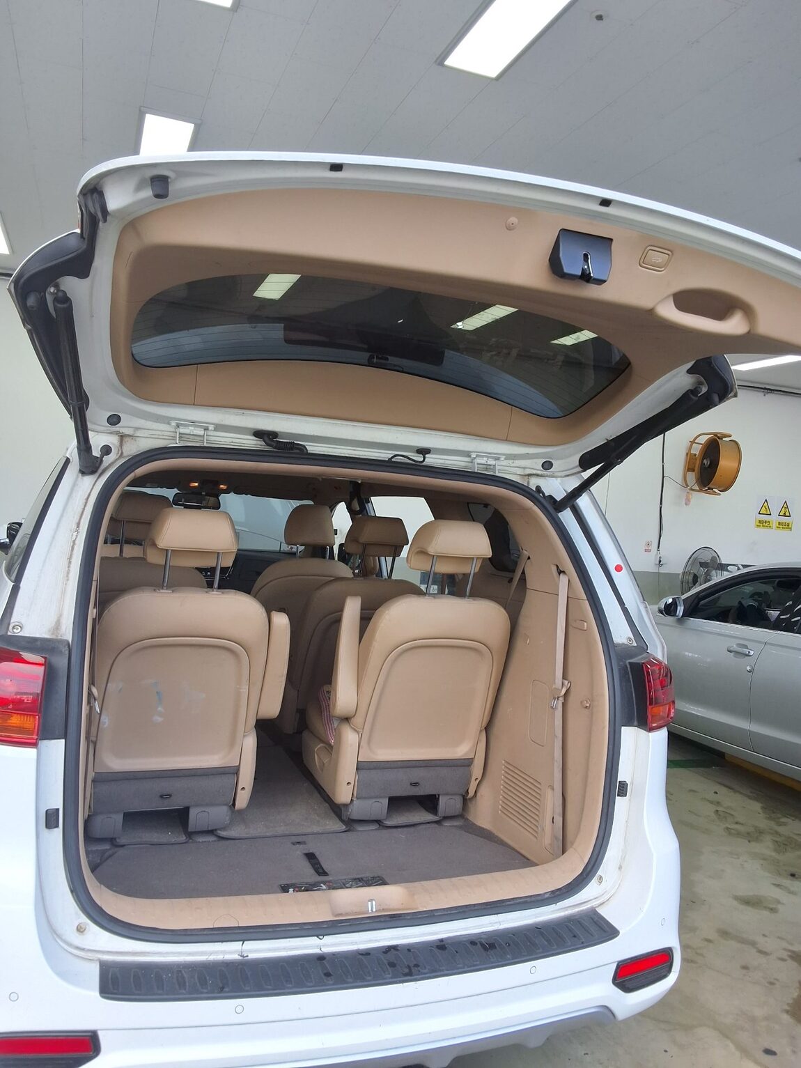 KIA THE NEW CARNIVAL 9-SEATER DIESEL PRESTIGE 2020 - zdjęcie 15
