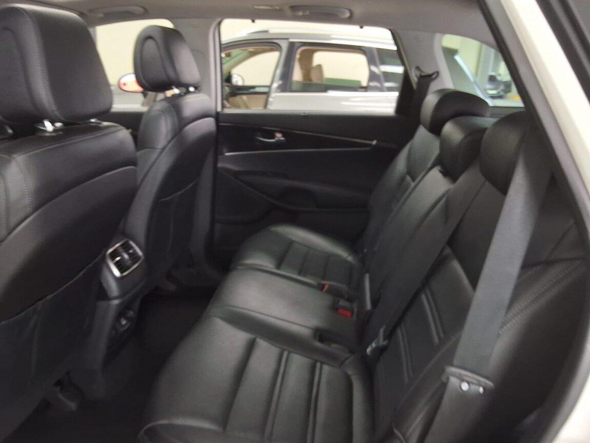 KIA ALL NEW SORENTO R2.0 4WD NOBLESSE 2015 - zdjęcie 13