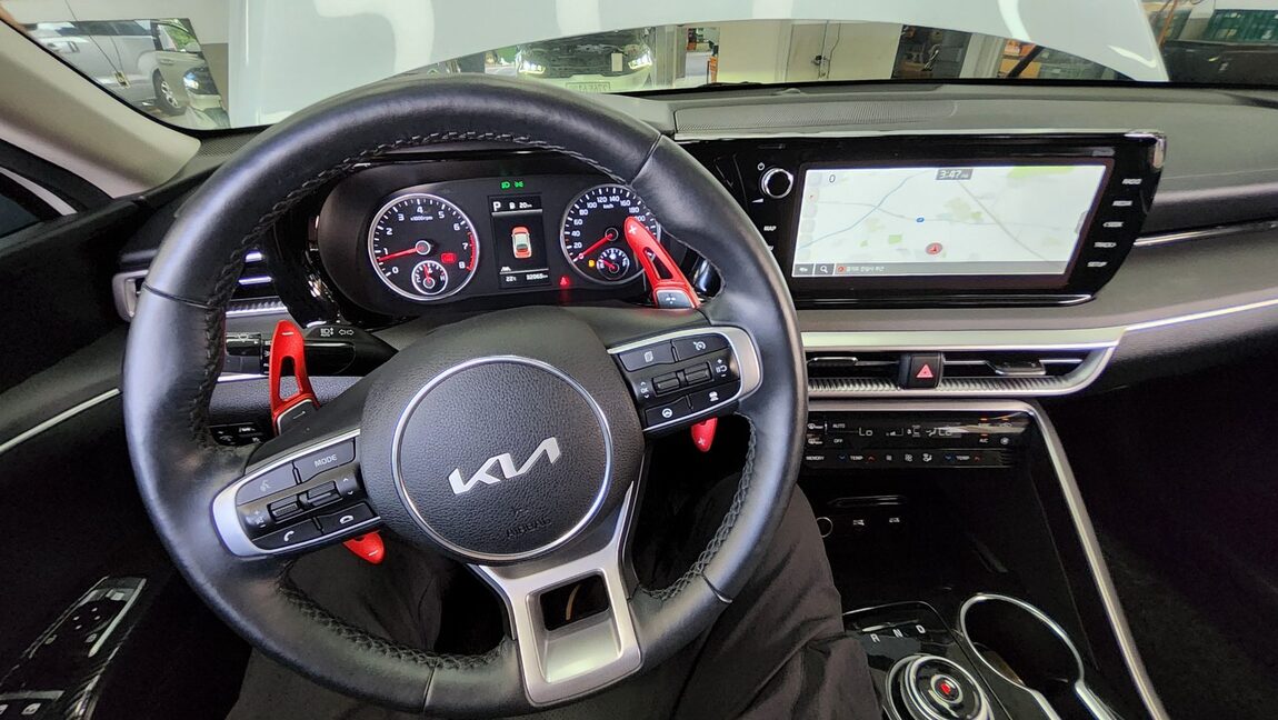 KIA NEW K5 (DL3) 2.0 GASOLINE PRESTIGE 2023 - zdjęcie 18