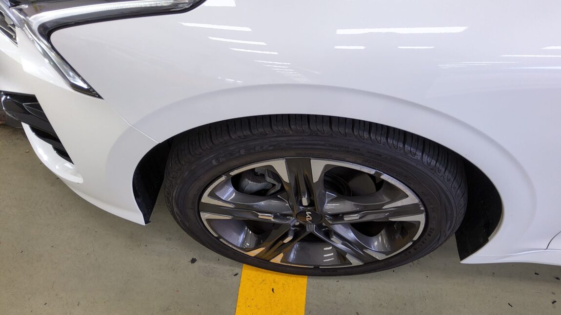 KIA NEW K5 (DL3) 2.0 GASOLINE PRESTIGE 2023 - zdjęcie 23