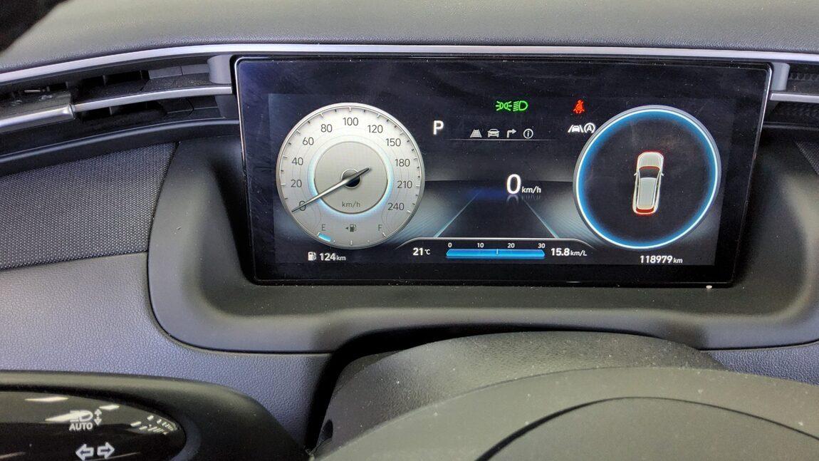 HYUNDAI THE ALL NEW TUCSON 1.6 TURBO 2WD INSPIRATION 2021 - zdjęcie 9