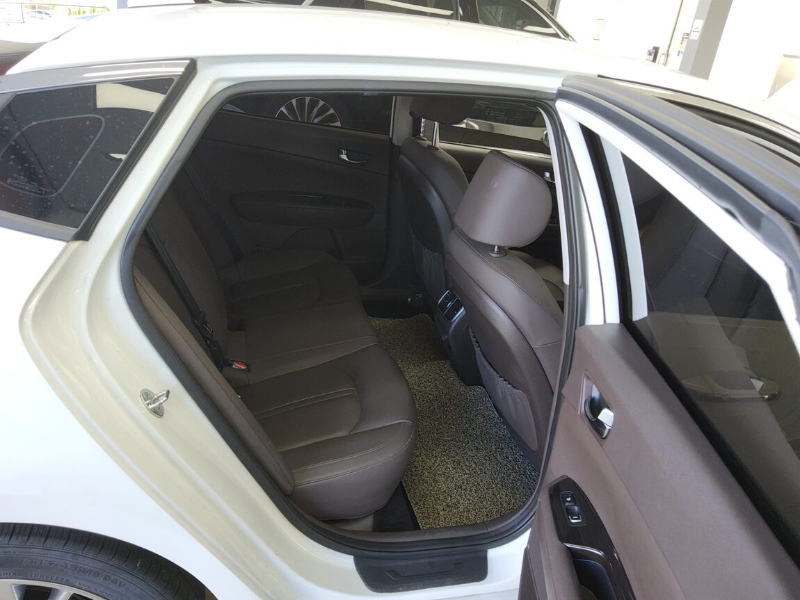 KIA NEW NEW K5 2.0 GASOLINE NOBLESSE 2020 - zdjęcie 13