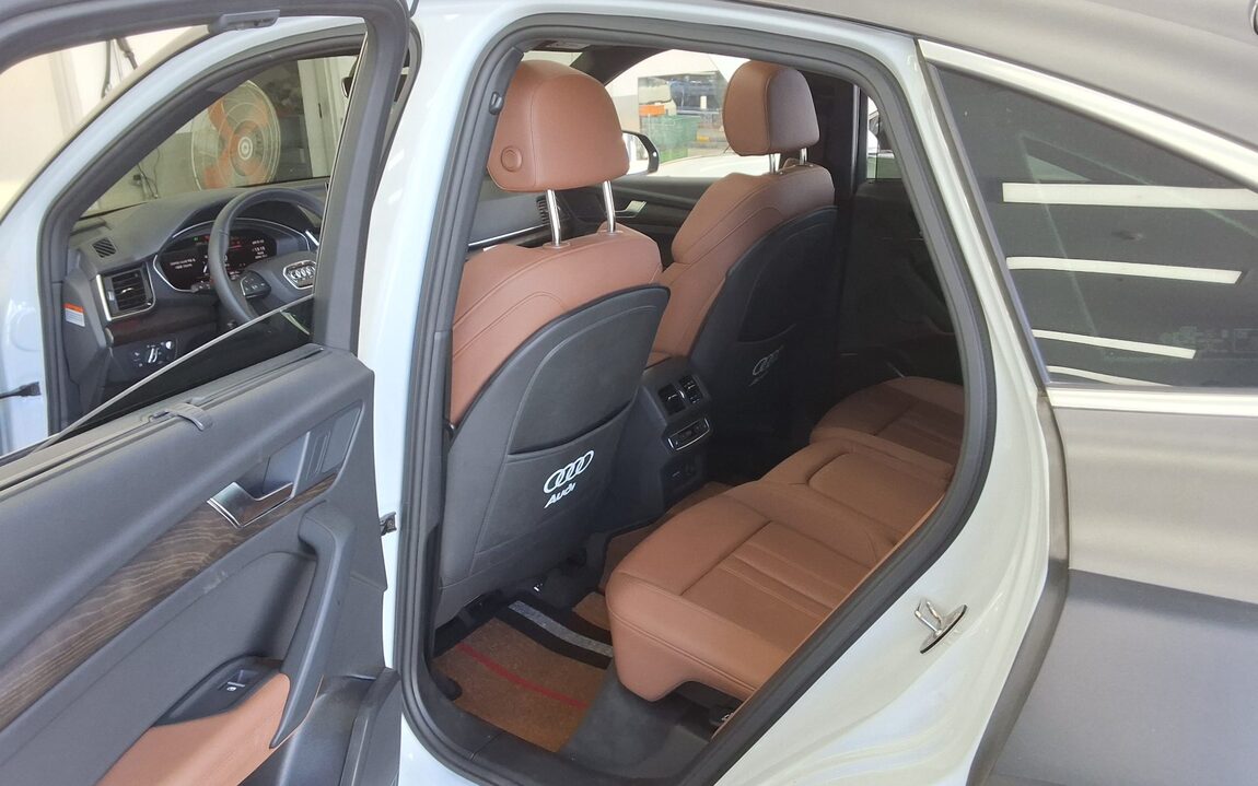 AUDI Q5 (2ND GEN) 45 TFSI QUATTRO SPORTBACK PREMIUM 2023 - zdjęcie 12