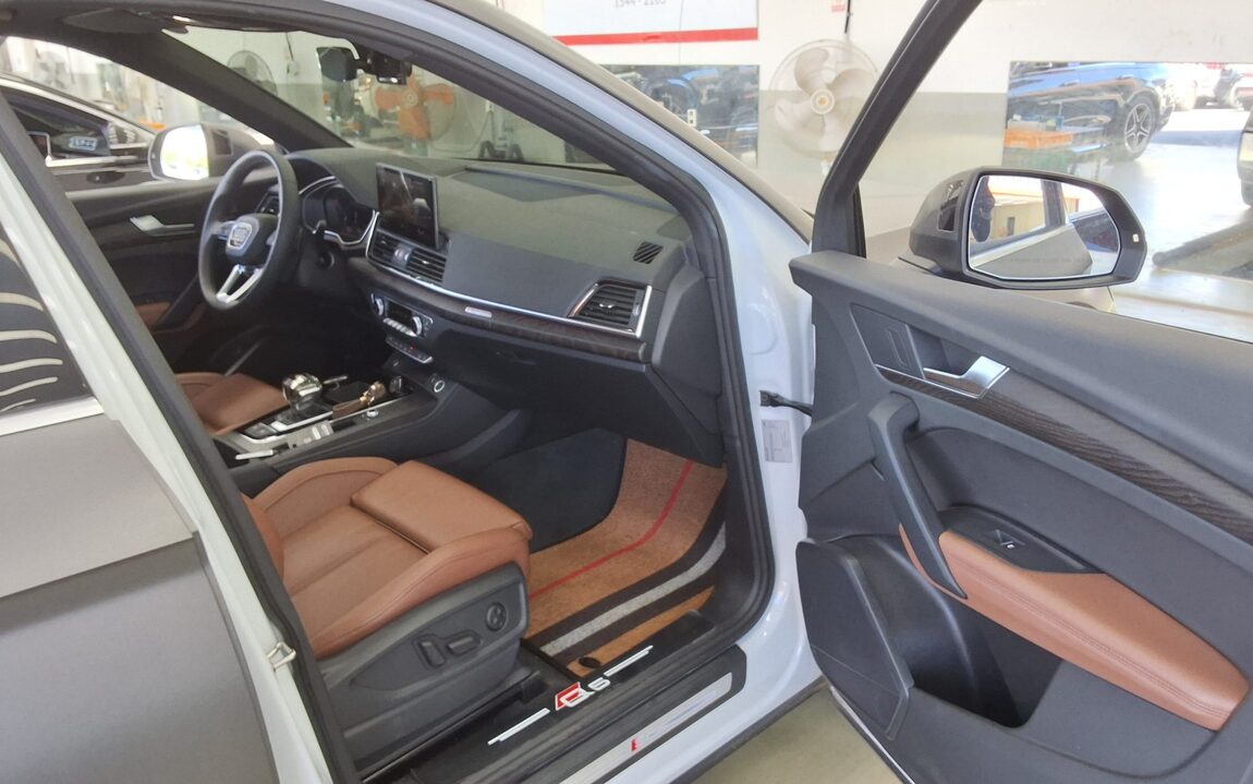 AUDI Q5 (2ND GEN) 45 TFSI QUATTRO SPORTBACK PREMIUM 2023 - zdjęcie 14