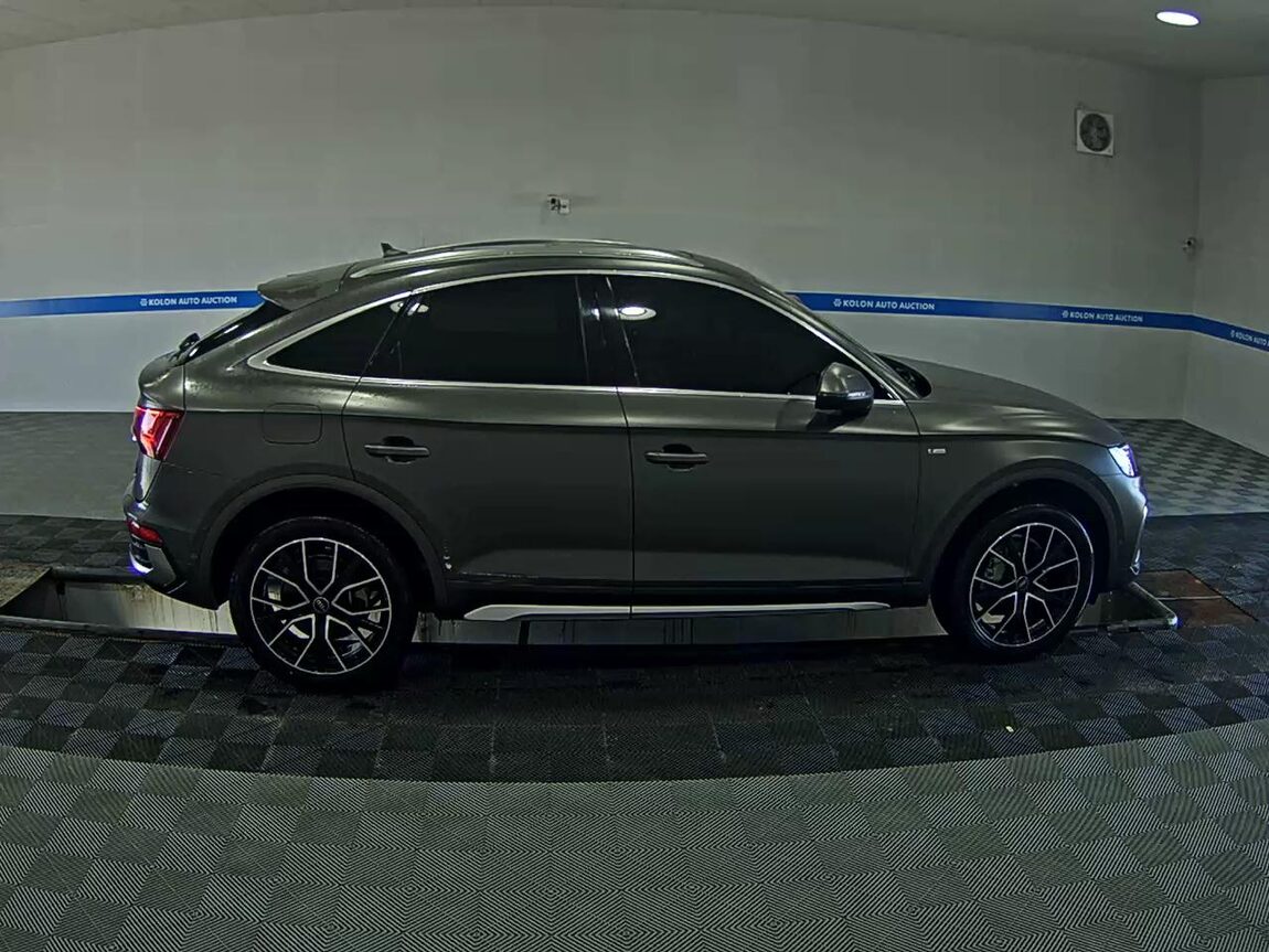 AUDI Q5 (2ND GEN) 45 TFSI QUATTRO SPORTBACK PREMIUM 2023 - zdjęcie 4