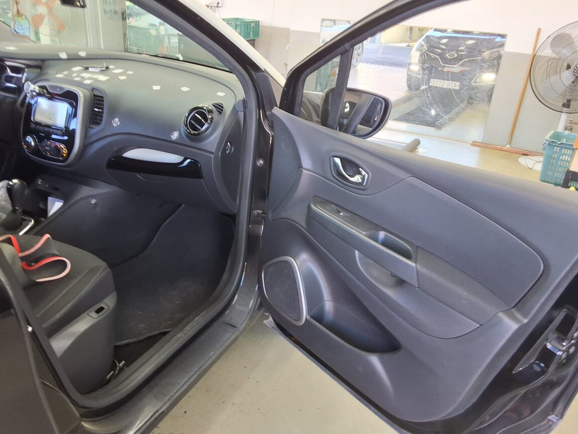 RENAULT (SAMSUNG) QM3 LE 2015 - zdjęcie 14