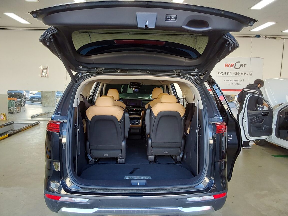 KIA NEW CARNIVAL (KA4) 9-SEATER DIESEL SIGNATURE 2021 - zdjęcie 15