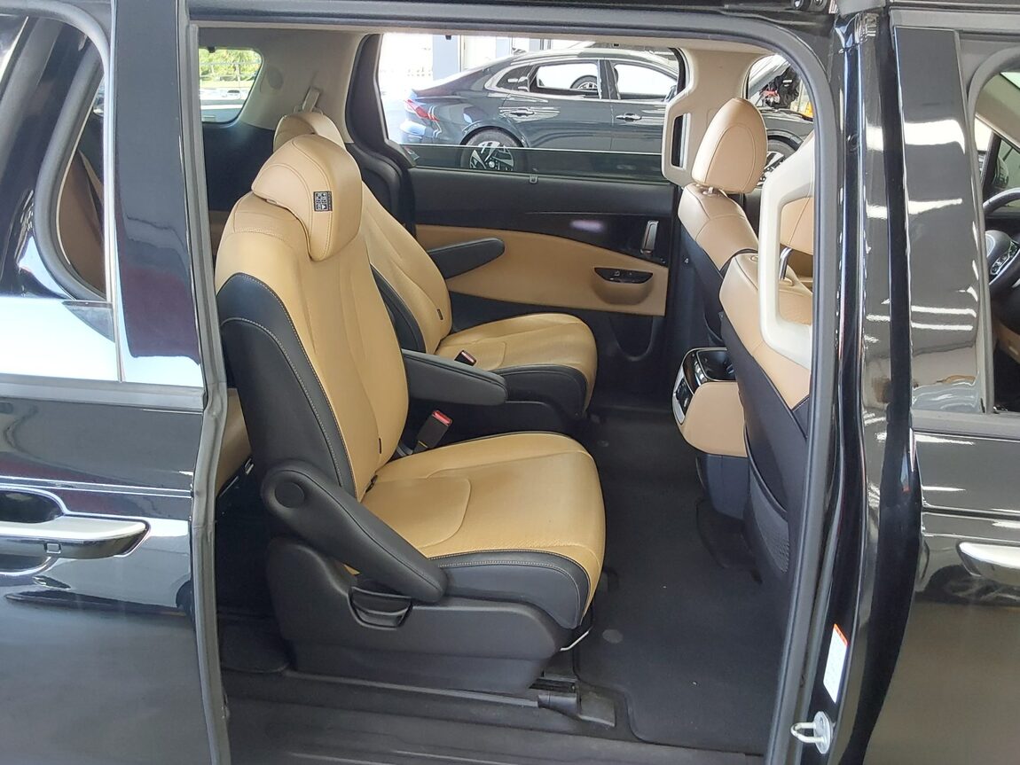 KIA NEW CARNIVAL (KA4) 9-SEATER DIESEL SIGNATURE 2021 - zdjęcie 13