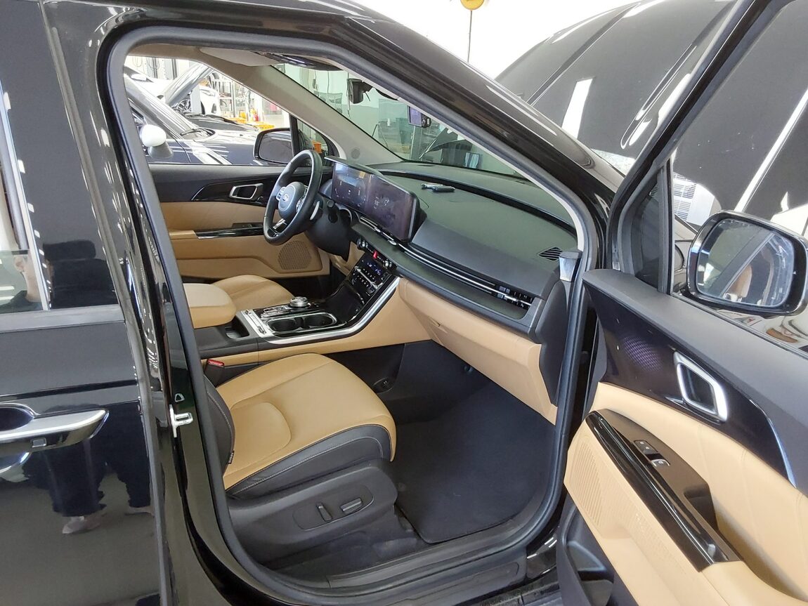 KIA NEW CARNIVAL (KA4) 9-SEATER DIESEL SIGNATURE 2021 - zdjęcie 14