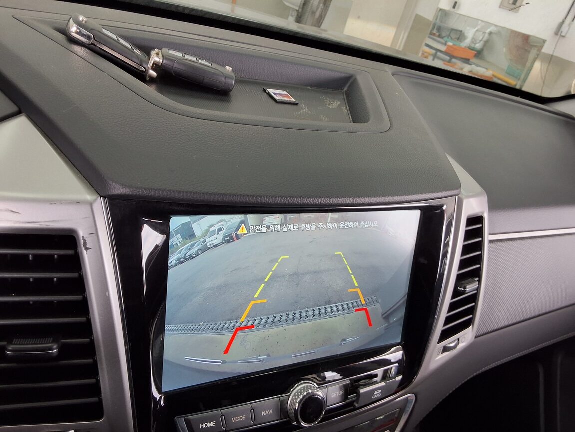 KG MOBILITY (SSANGYONG) REXTON SPORTS 2.2 4WD PRESTIGE 2019 - zdjęcie 18