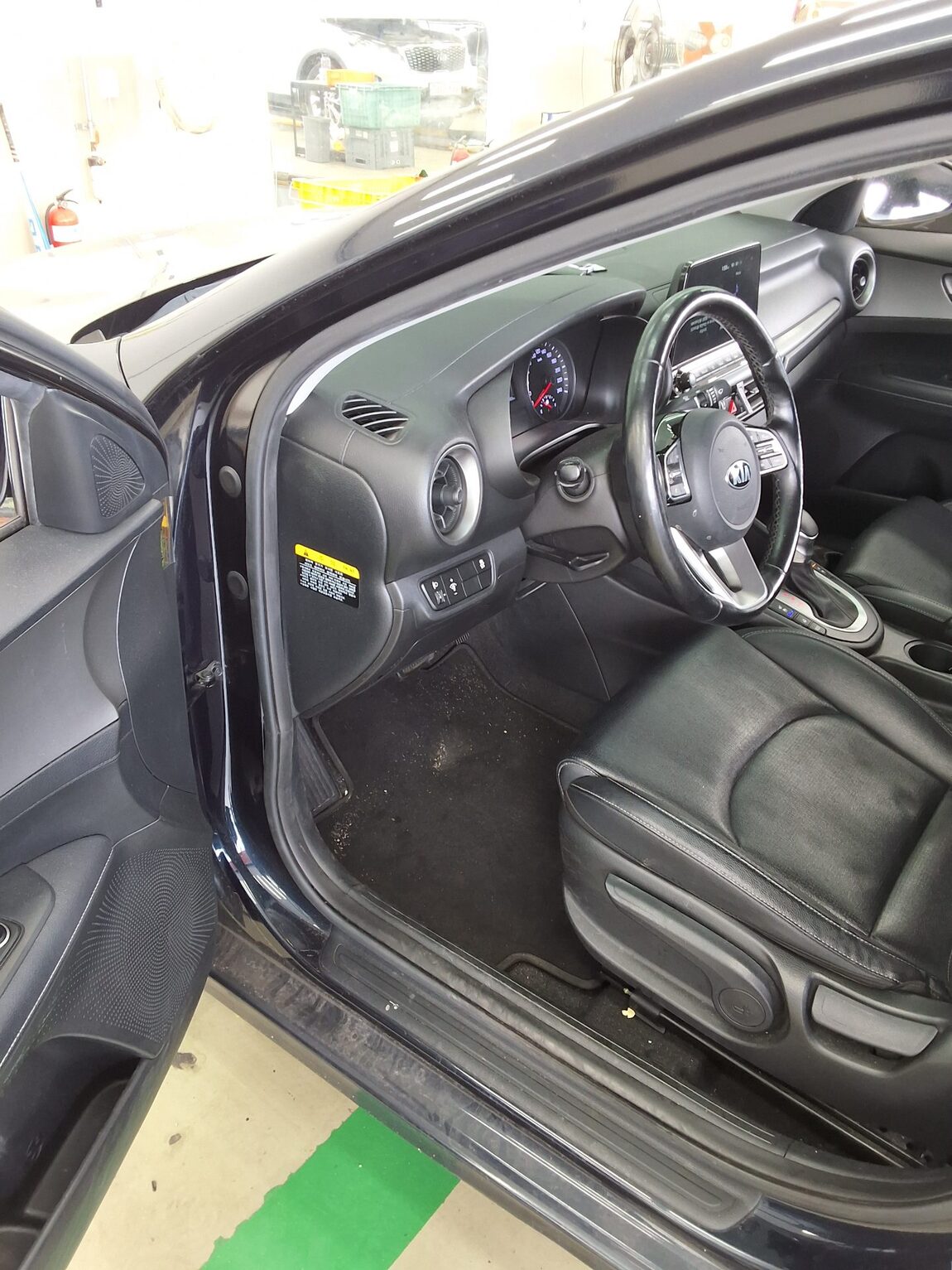 KIA ALL NEW K3 1.6 GASOLINE LUXURY 2019 - zdjęcie 10