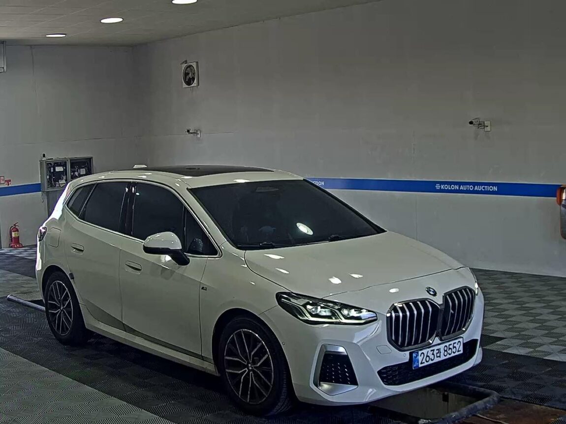BMW ACTIVE TOURER (2ND GEN) 220i M SPORT DESIGN 2025 - zdjęcie 3