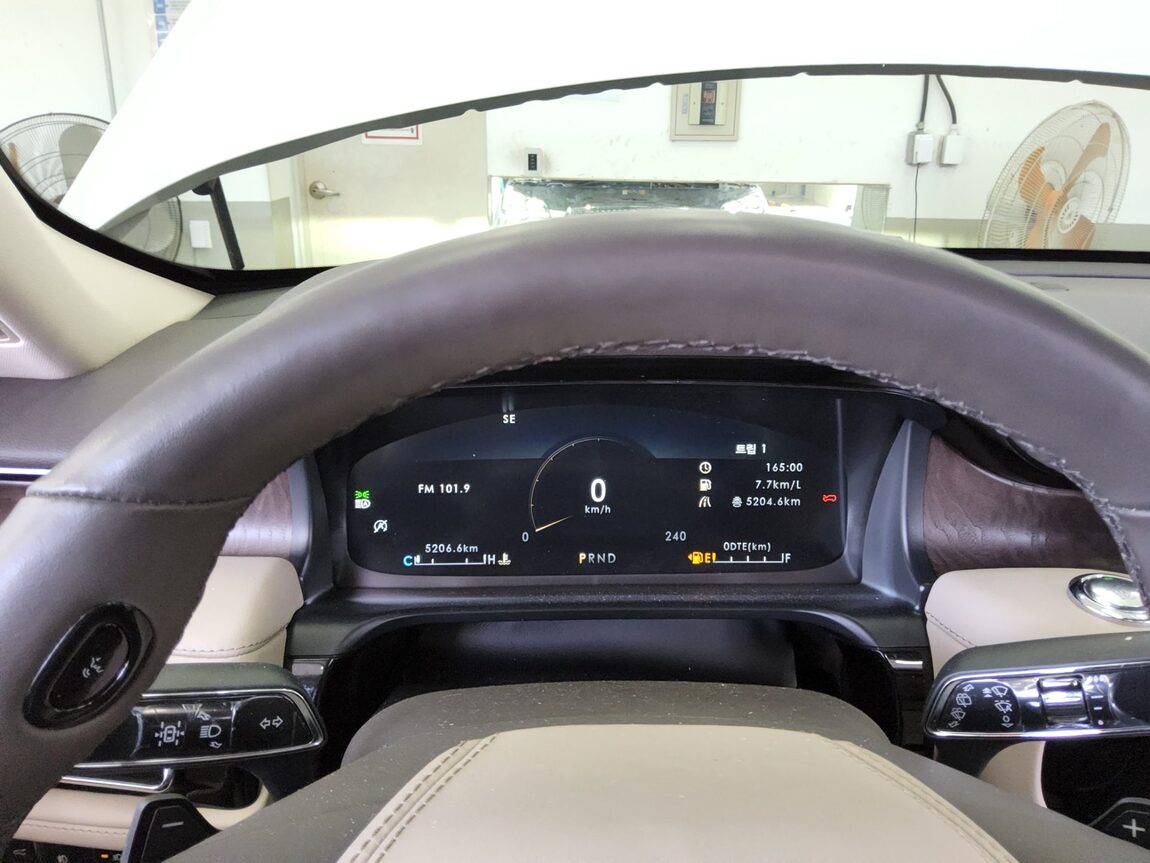 LINCOLN AVIATOR (2ND GEN) 3.0 V6 AWD RESERVE 2023 - zdjęcie 9
