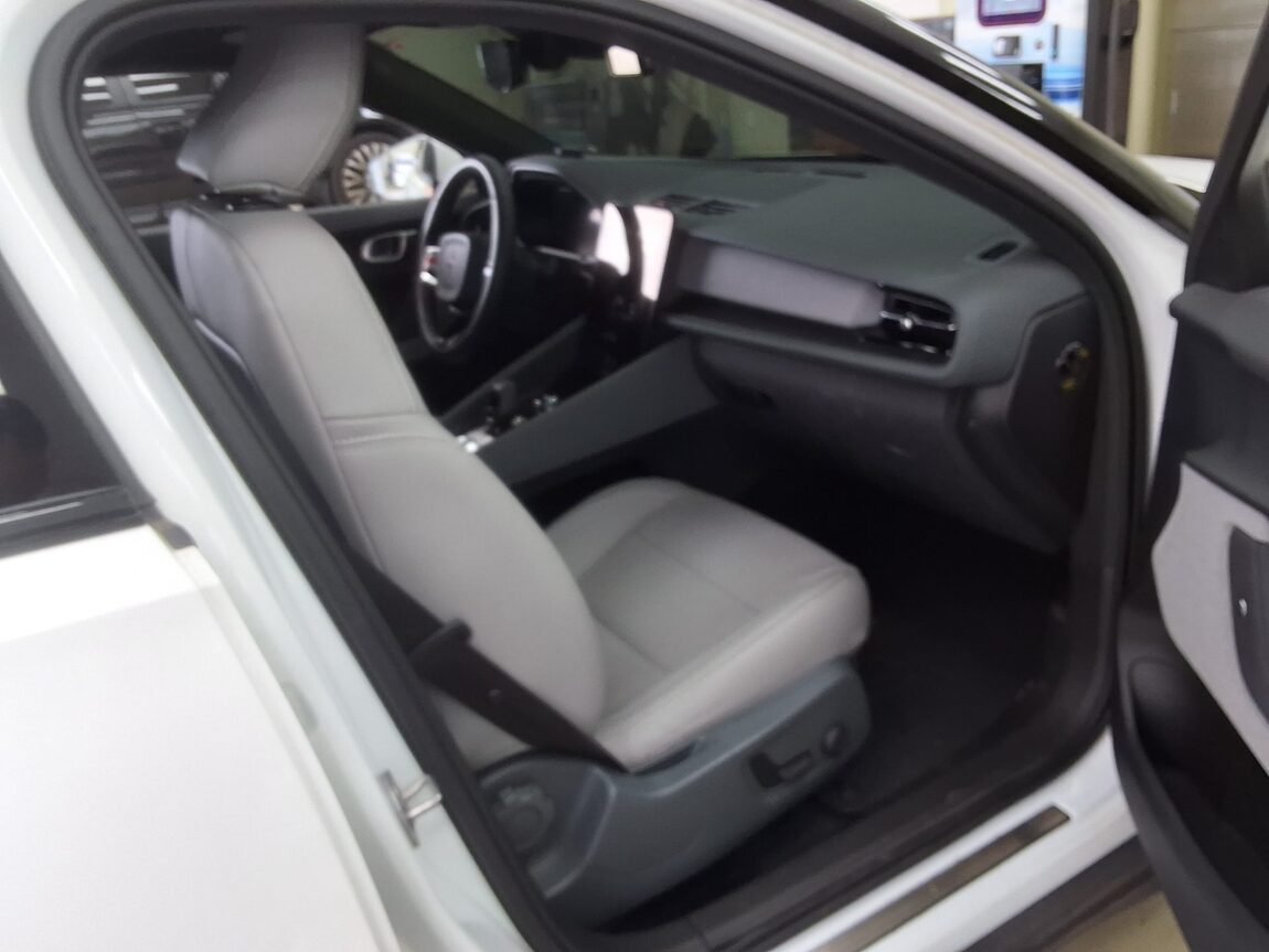 POLESTAR POLESTAR 2 LONG RANGE SINGLE MOTOR 2023 - zdjęcie 15