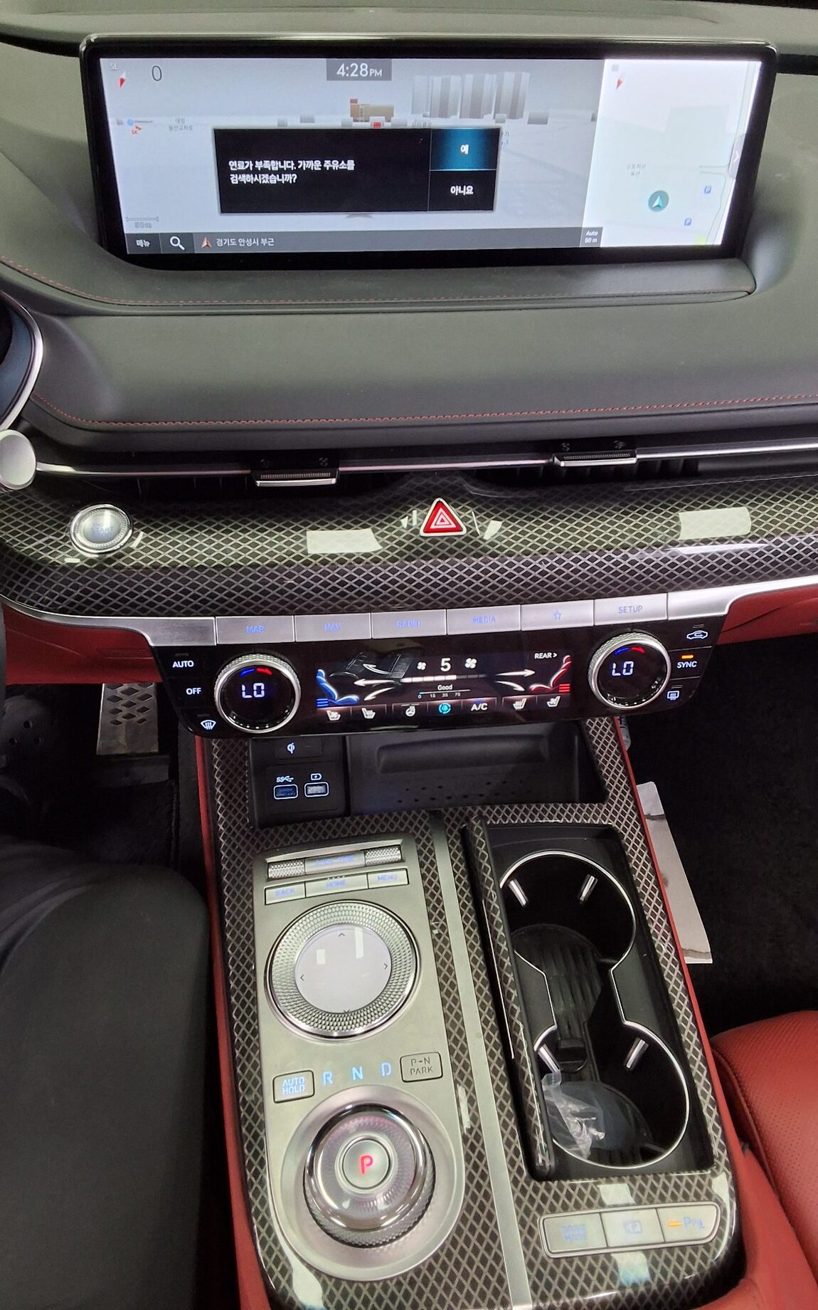 GENESIS THE ALL NEW G80 GASOLINE 2.5 AWD SPORT PACK 2022 - zdjęcie 18