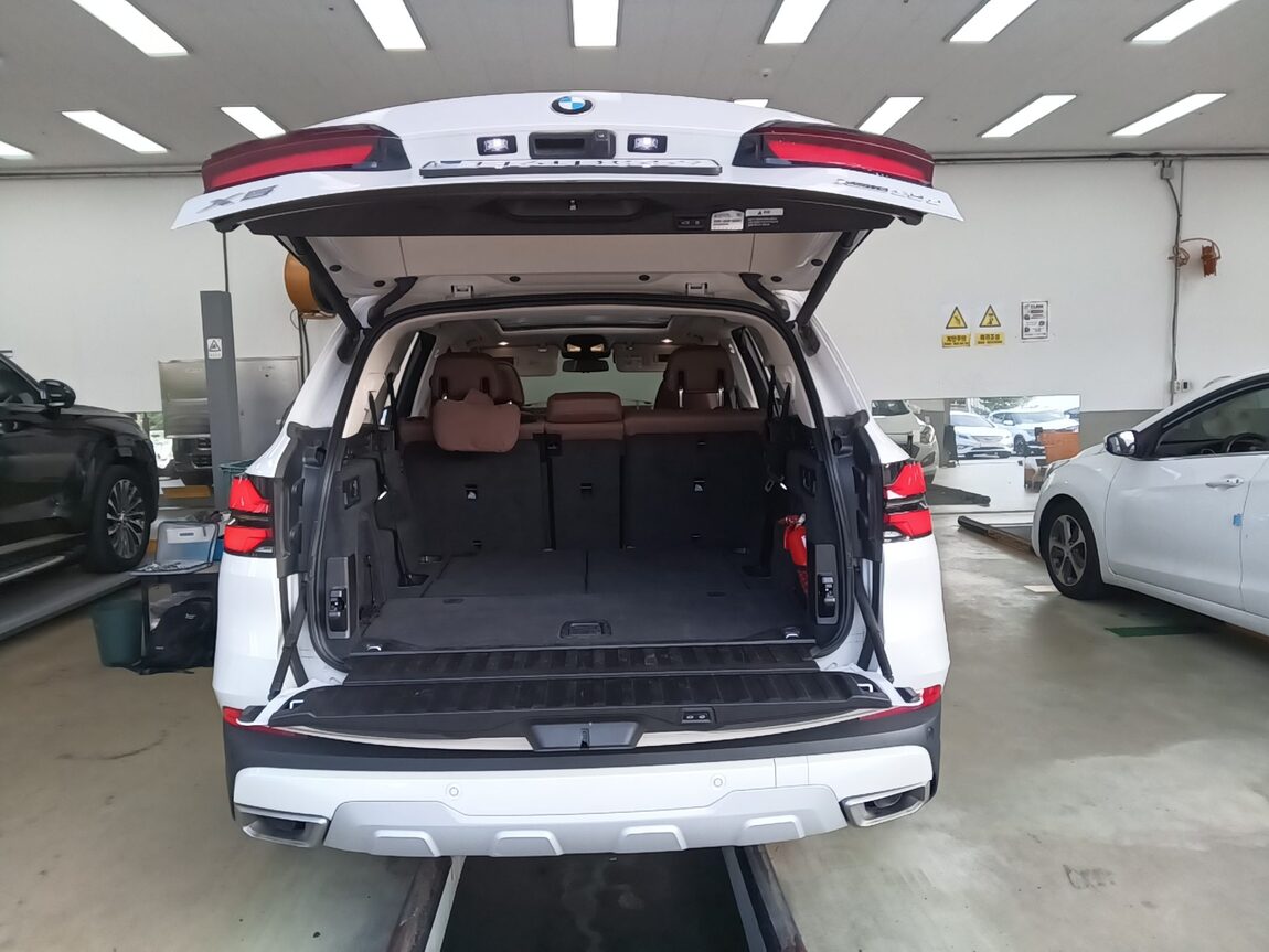 BMW X5 (4TH GEN) 30d xDRIVE X LINE 2024 - zdjęcie 15