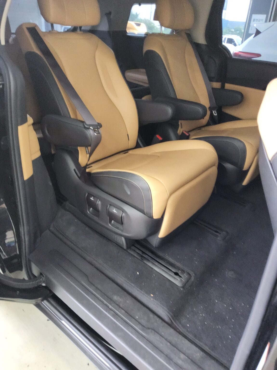 KIA NEW CARNIVAL (KA4) 7-SEATER GASOLINE NOBLESSE 2022 - zdjęcie 13