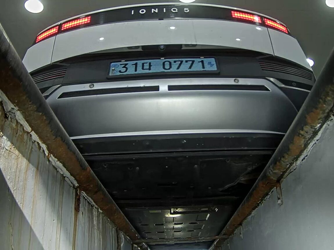 HYUNDAI IONIQ 5 EV 2WD STANDARD COMMERCIAL 2022 - zdjęcie 8