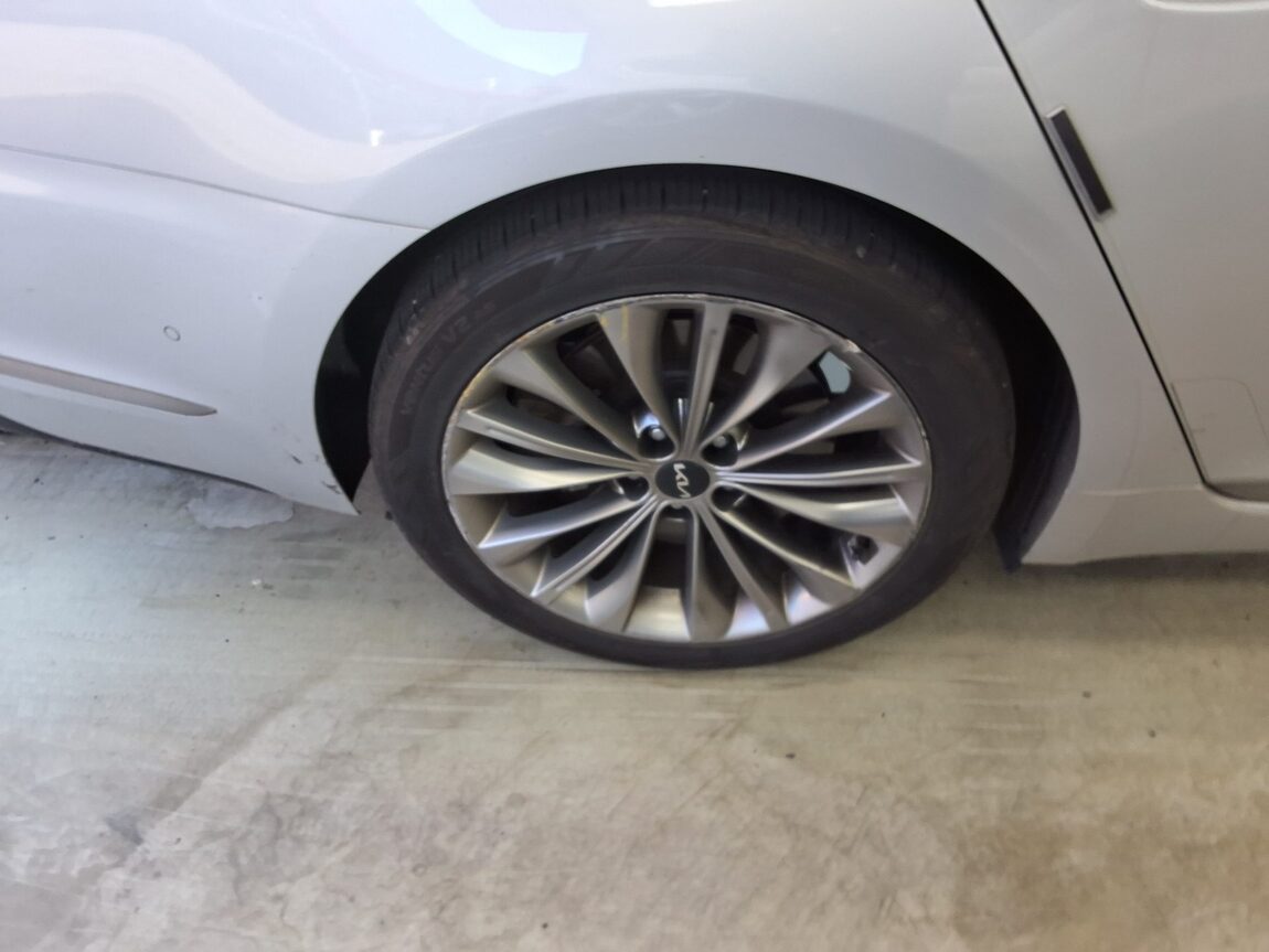 KIA THE NEW K9 (RJ) 3.8 GASOLINE AWD PLATINUM BEST SELECTION I 2022 - zdjęcie 22