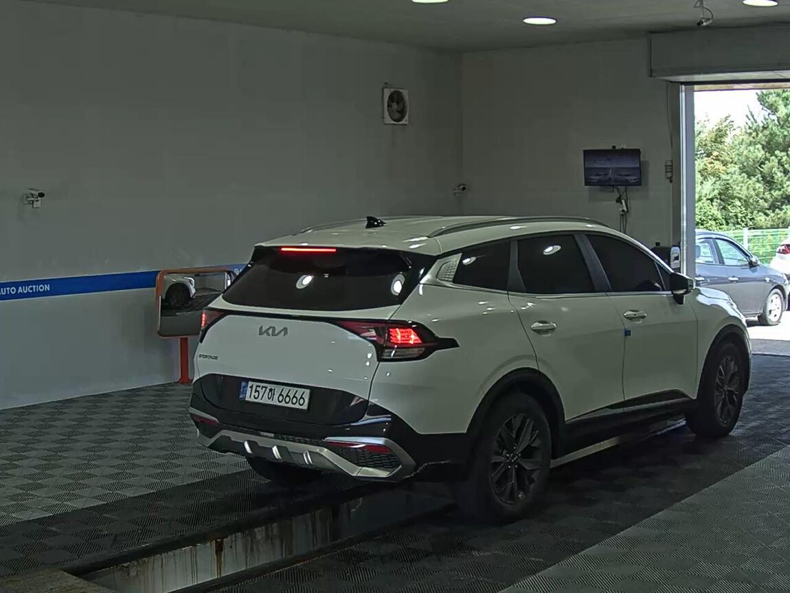 KIA THE ALL NEW SPORTAGE 2.0 DIESEL 2WD NOBLESSE 2022 - zdjęcie 5