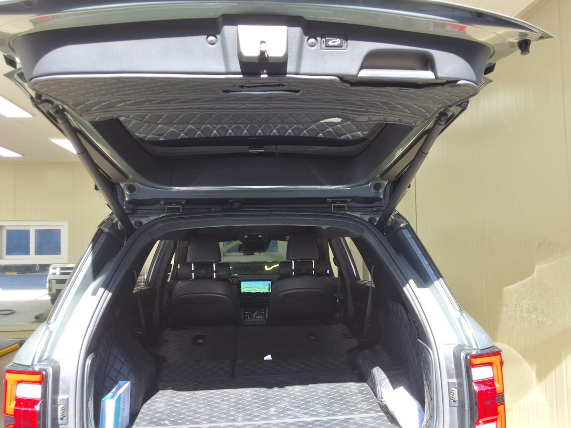 KG MOBILITY (SSANGYONG) TORRES 1.5 GDI-T 2WD T7 2023 - zdjęcie 16