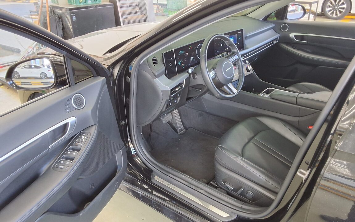 HYUNDAI SONATA THE EDGE GASOLINE 2.0 INSPIRATION 2024 - zdjęcie 10