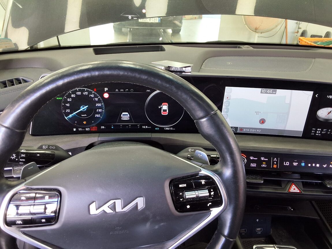 KIA K8 HYBRID HEV SIGNATURE 2022 - zdjęcie 18