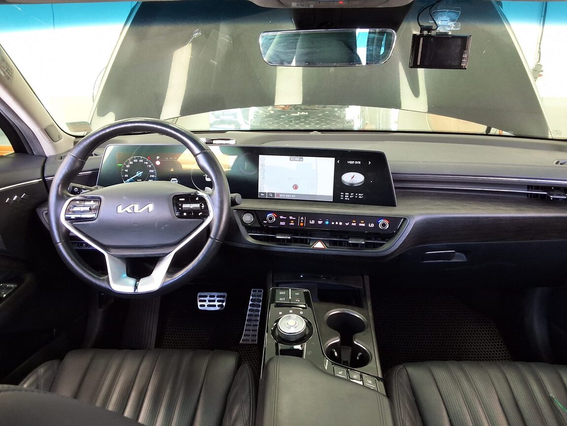 KIA K8 HYBRID HEV SIGNATURE 2022 - zdjęcie 12