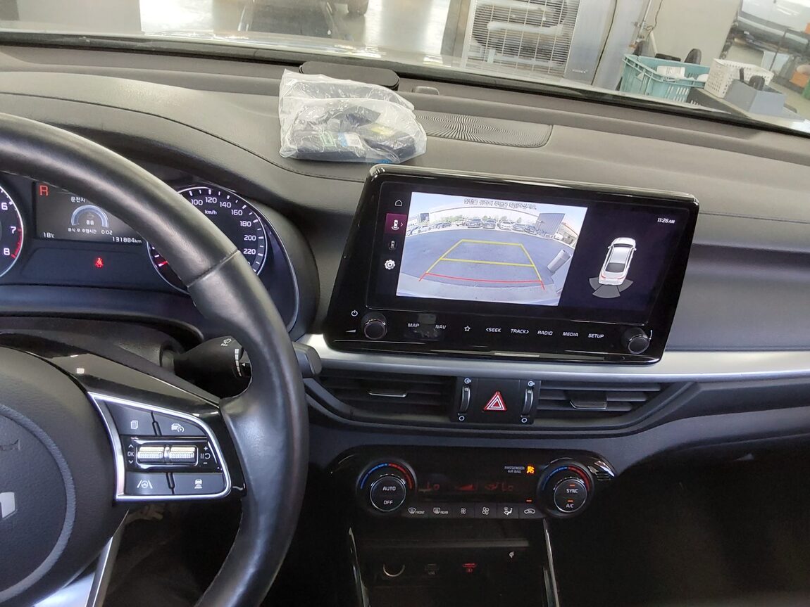 KIA THE NEW K3 1.6 GASOLINE PRESTIGE 2023 - zdjęcie 17