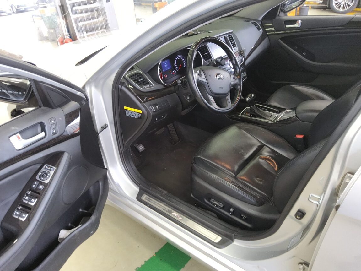 KIA THE NEW K7 2.4 GDI PRESTIGE SPECIAL 2013 - zdjęcie 10