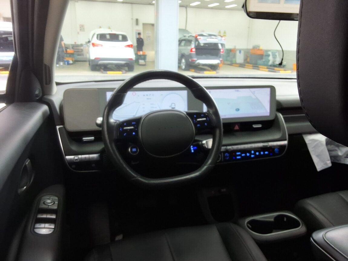 HYUNDAI IONIQ 5 EV AWD LONG RANGE EXCLUSIVE 2023 - zdjęcie 12