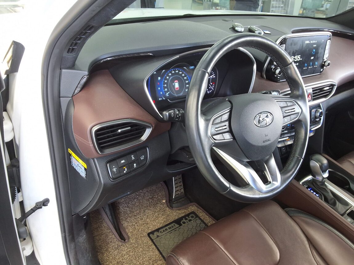 HYUNDAI SANTA FE (TM) R2.2 4WD INSPIRATION 2019 - zdjęcie 18