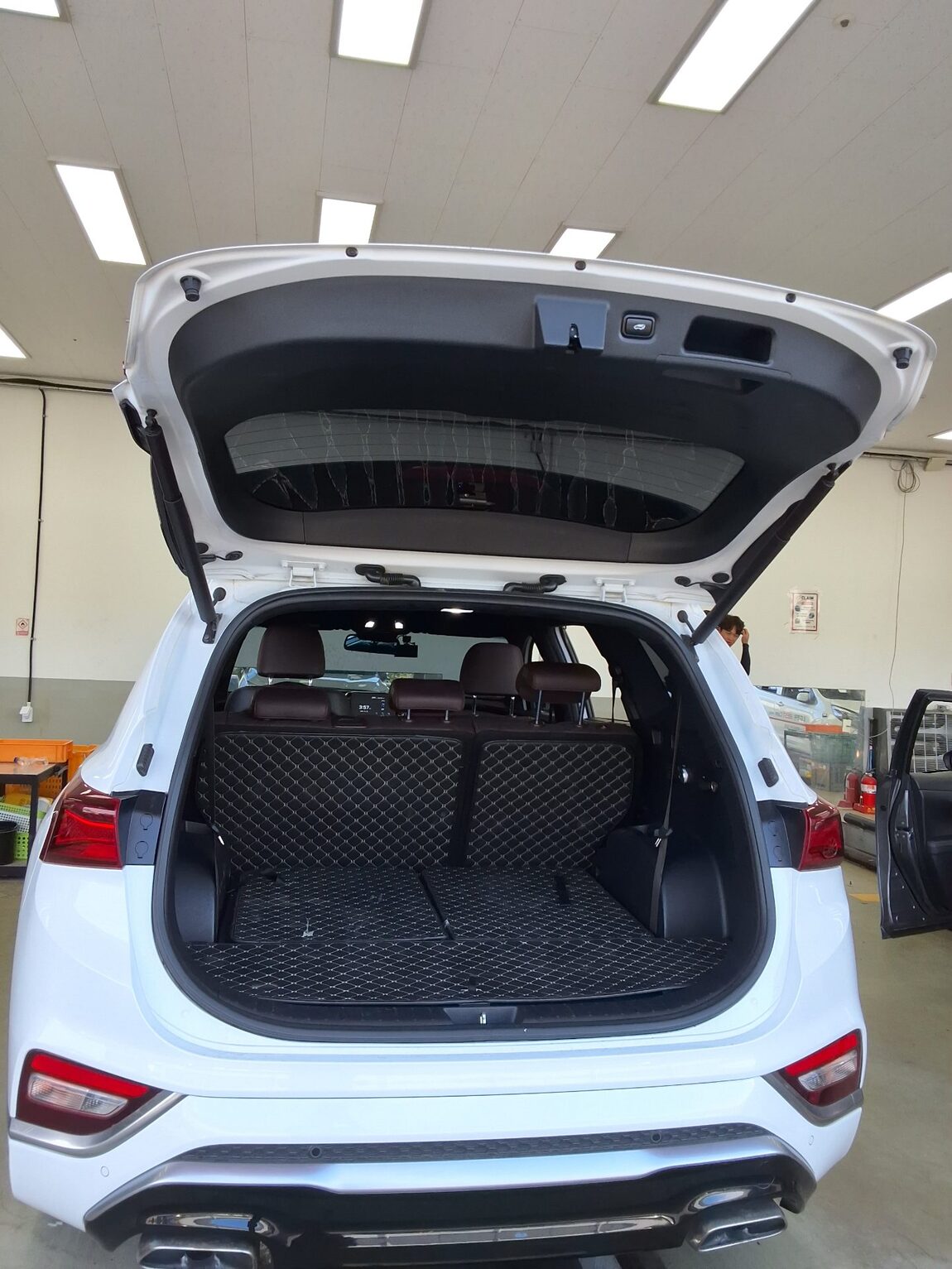 HYUNDAI SANTA FE (TM) R2.2 4WD INSPIRATION 2019 - zdjęcie 15