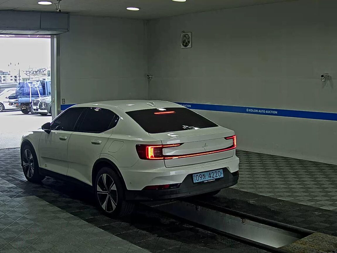POLESTAR POLESTAR 2 LONG RANGE SINGLE MOTOR 2023 - zdjęcie 6