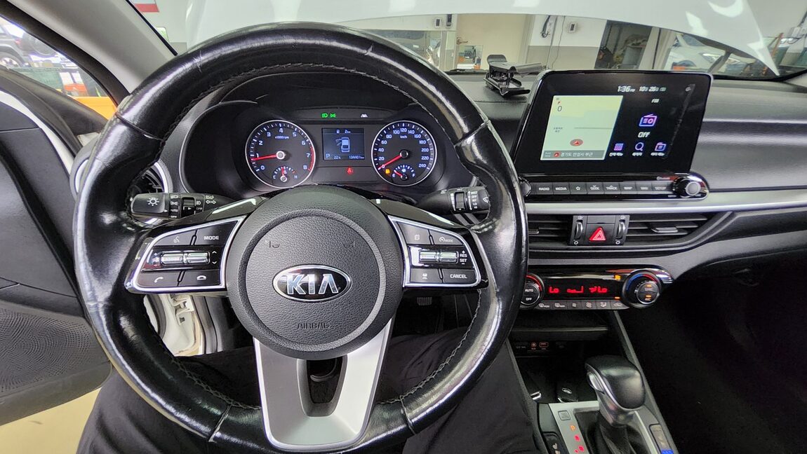 KIA ALL NEW K3 1.6 GASOLINE LUXURY 2020 - zdjęcie 18