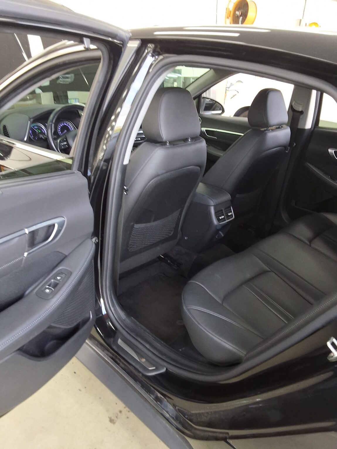 HYUNDAI SONATA (DN8) HYBRID 2.0 HEV PREMIUM PLUS 2022 - zdjęcie 12