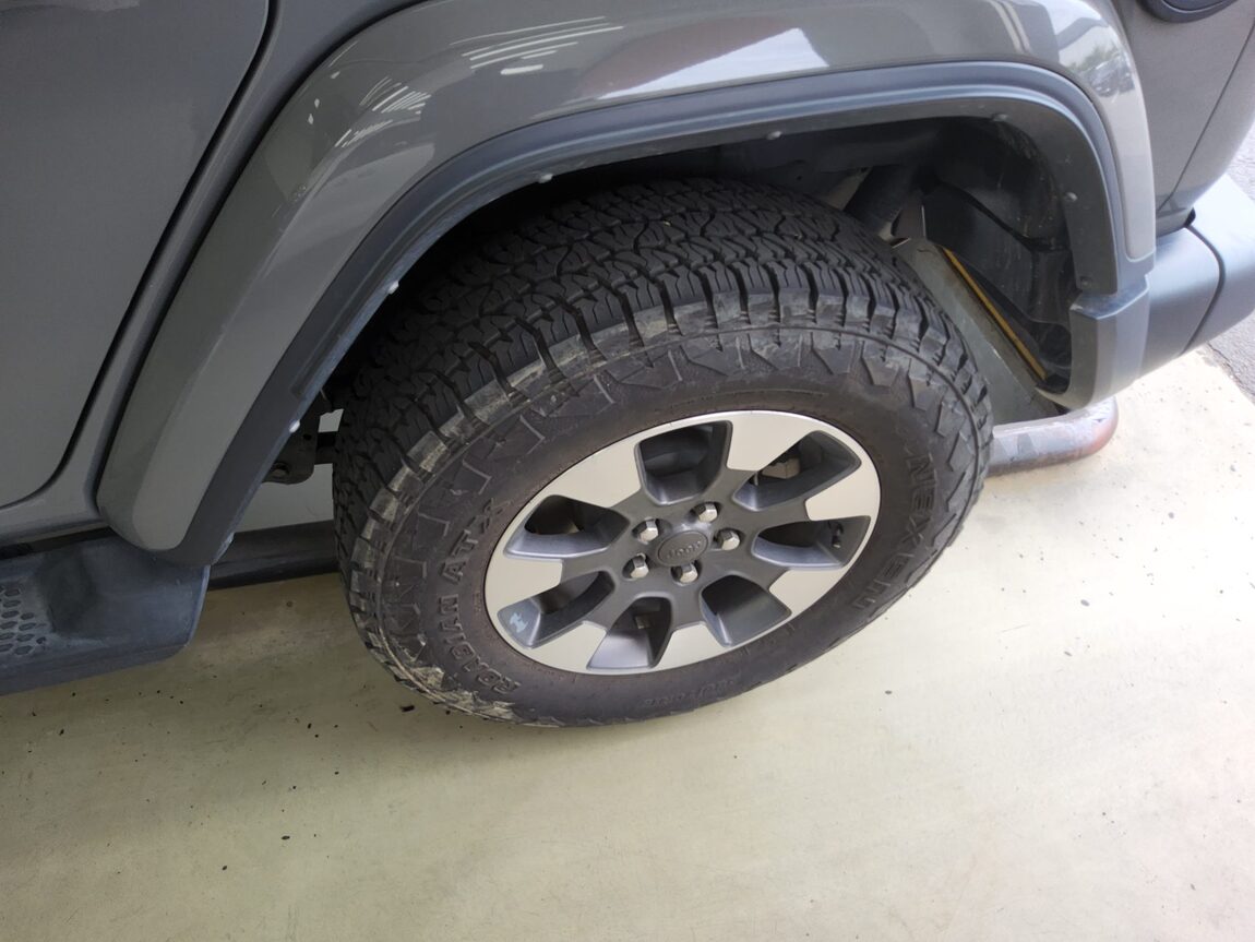 JEEP WRANGLER (JL) 2.0 OVERLAND 4DR 2022 - zdjęcie 22