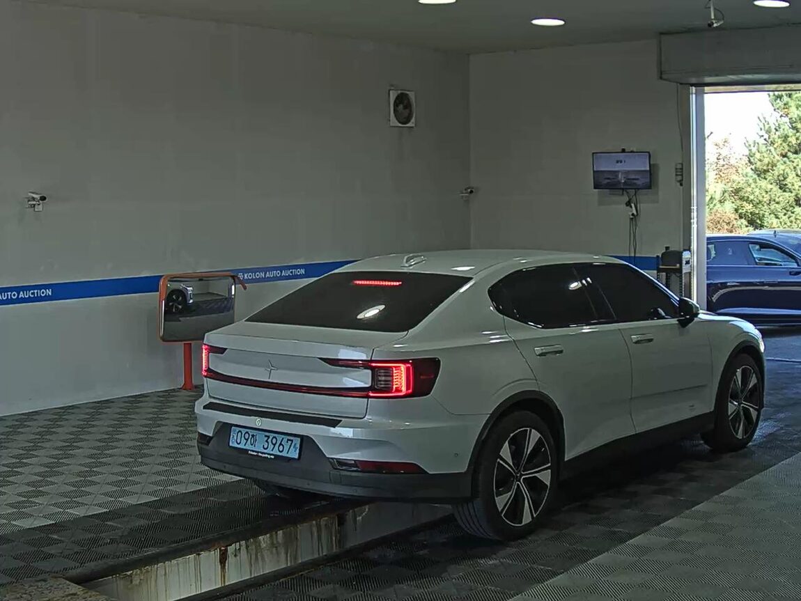 POLESTAR POLESTAR 2 LONG RANGE SINGLE MOTOR 2023 - zdjęcie 5
