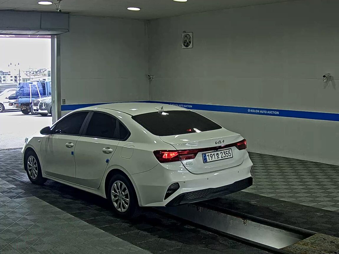 KIA THE NEW K3 1.6 GASOLINE TRENDY 2024 - zdjęcie 6