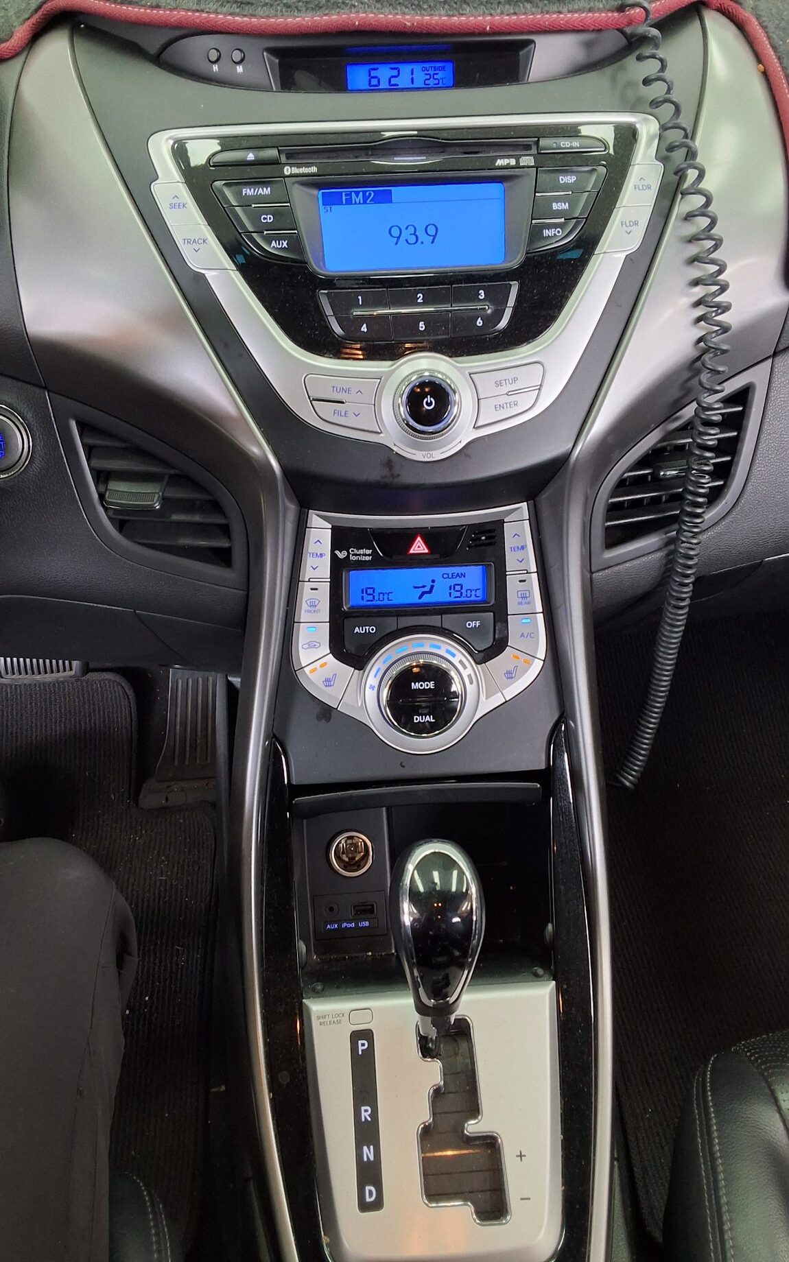 HYUNDAI AVANTE MD M16 GDi PREMIER 2012 - zdjęcie 18