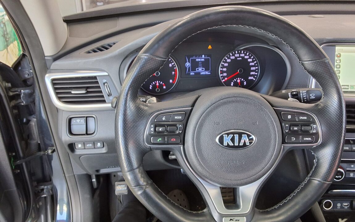 KIA NEW K5 2.0 GASOLINE NOBLESSE SX 2016 - zdjęcie 17