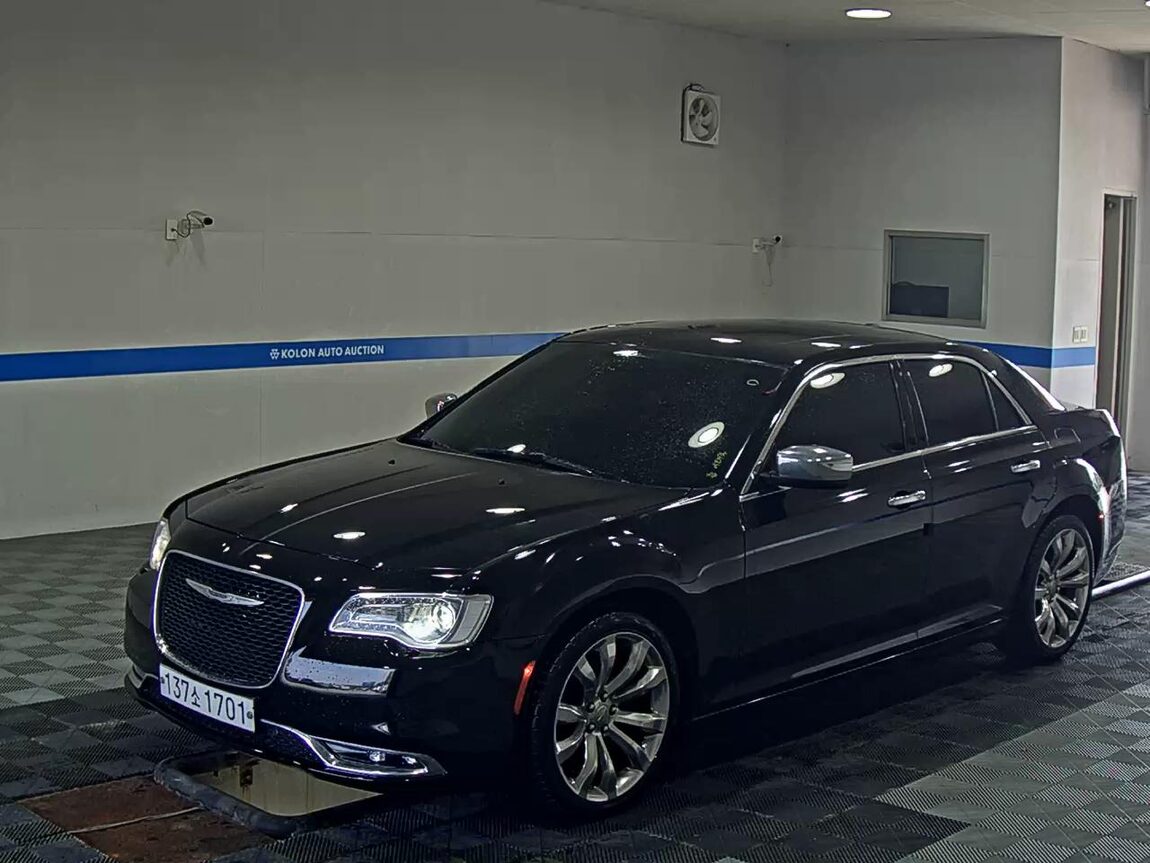 CHRYSLER 300C (2ND GEN) 3.6 2016 - zdjęcie 2