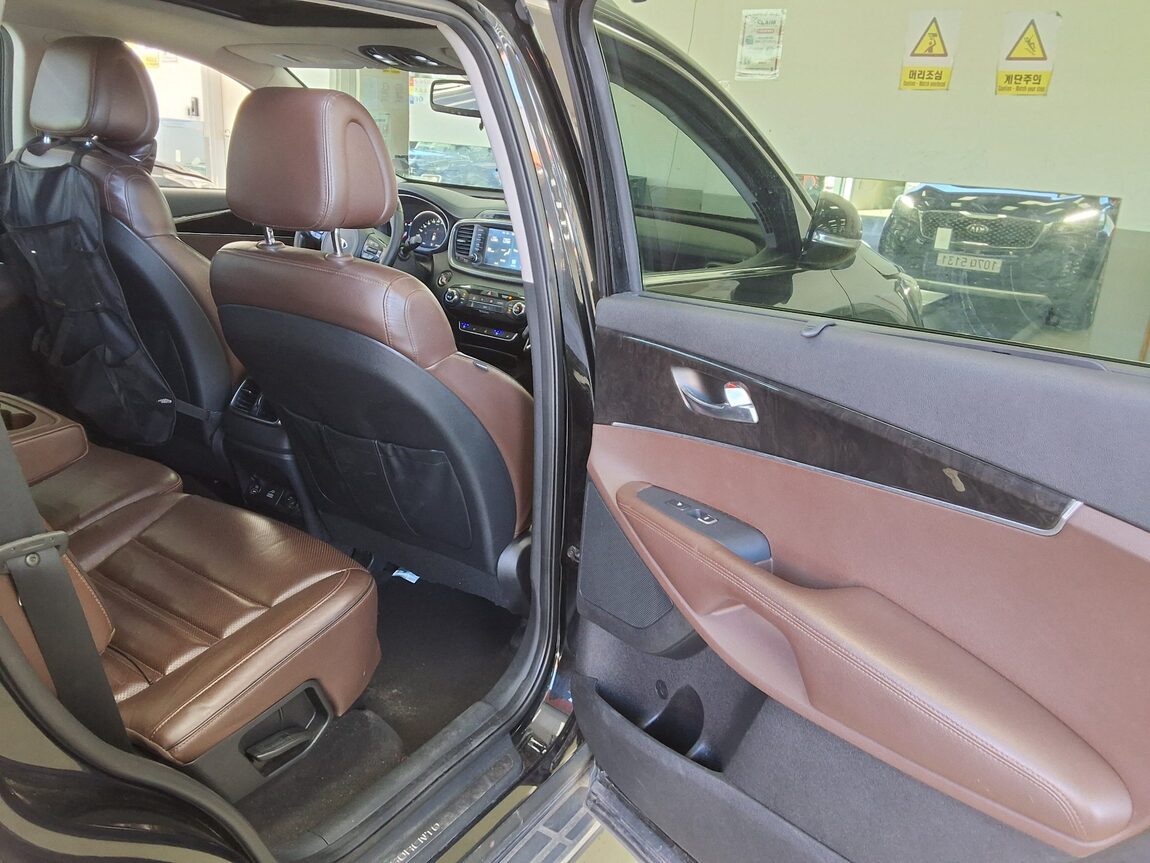 KIA ALL NEW SORENTO R2.2 4WD NOBLESSE SPECIAL 2016 - zdjęcie 13