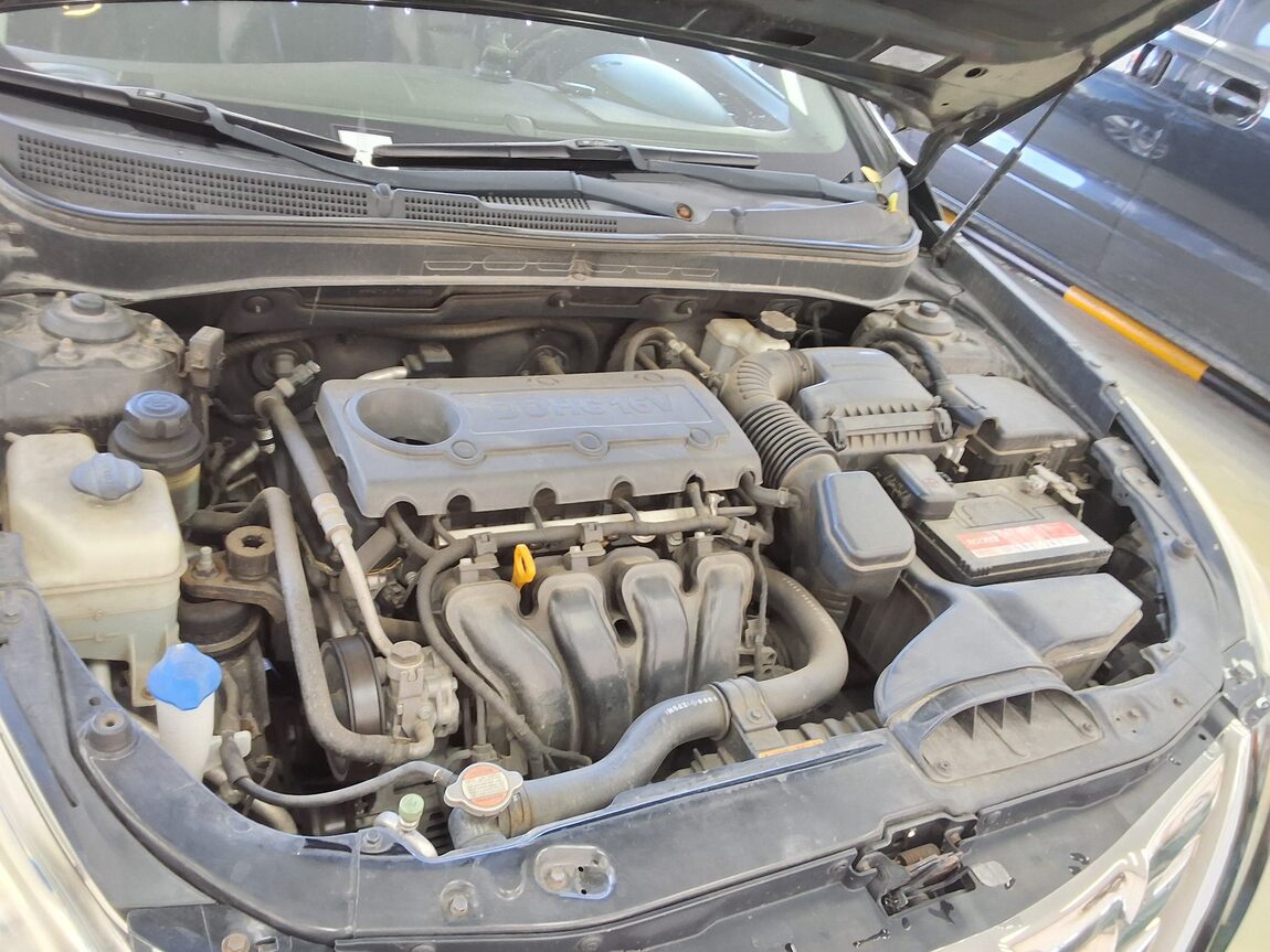 HYUNDAI YF SONATA Y20 PREMIER PREMIUM MODEL 2010 - zdjęcie 18