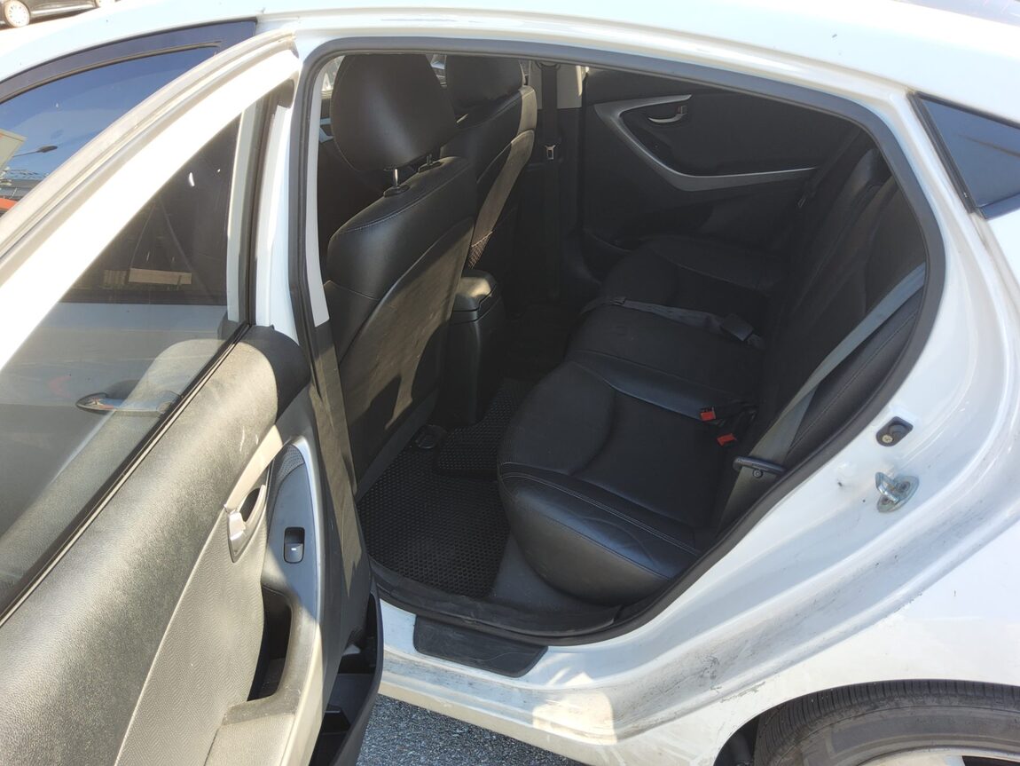 HYUNDAI AVANTE MD M16 GDi LUXURY 2012 - zdjęcie 12